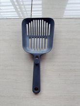 Large gray cat litter scoop